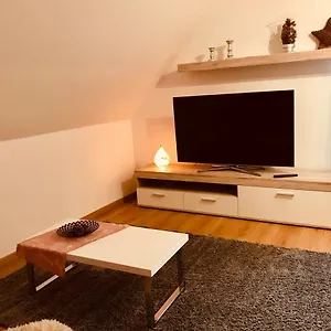 Großes 1-zimmer Wohlfühl-appartement Apartment Rednitzhembach