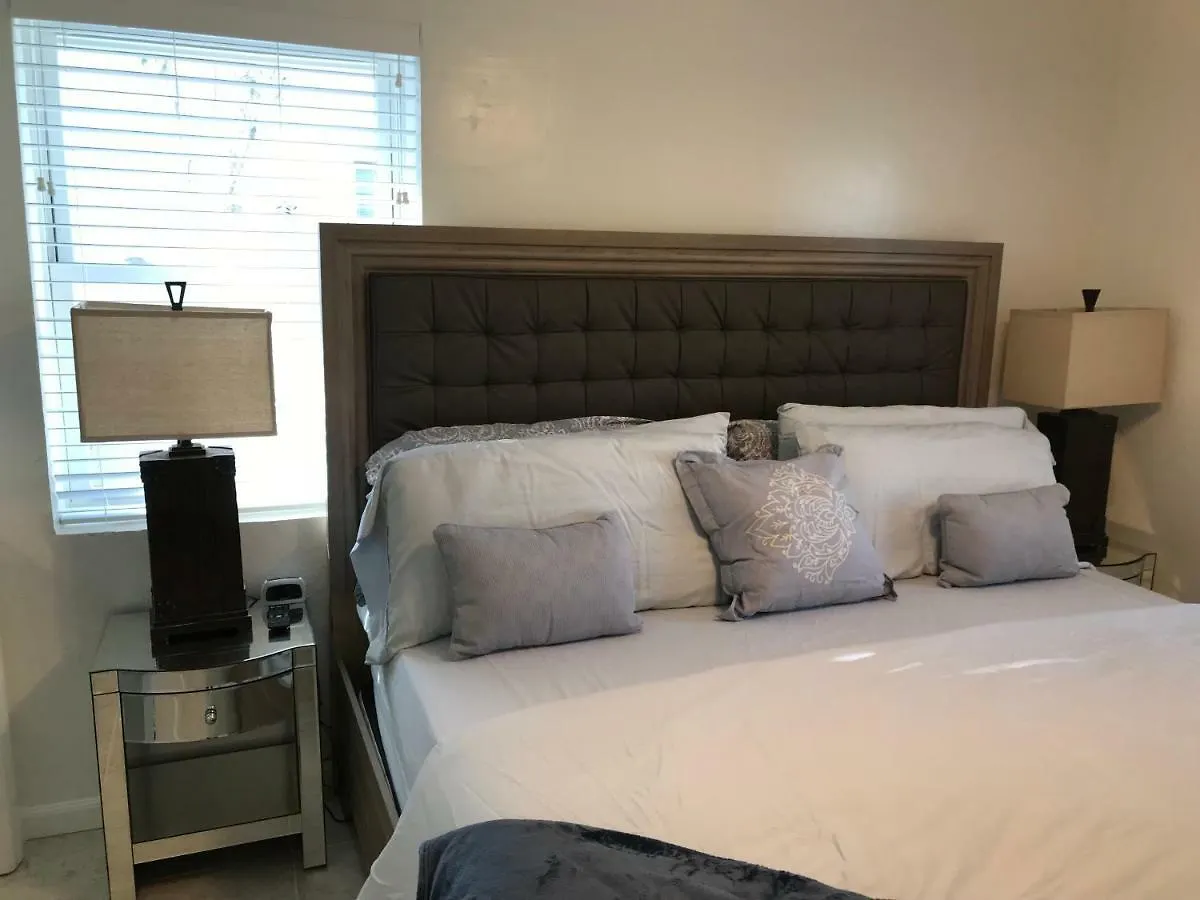 Pine Street Villa Clearwater